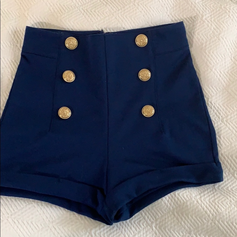 High waist shorts from Forever 21 sailor style